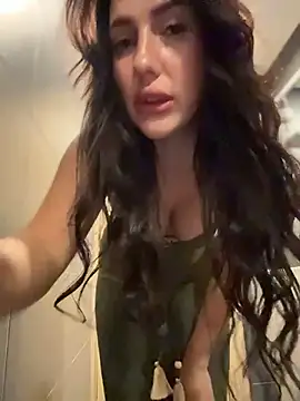 AleksandraRich live sex cam