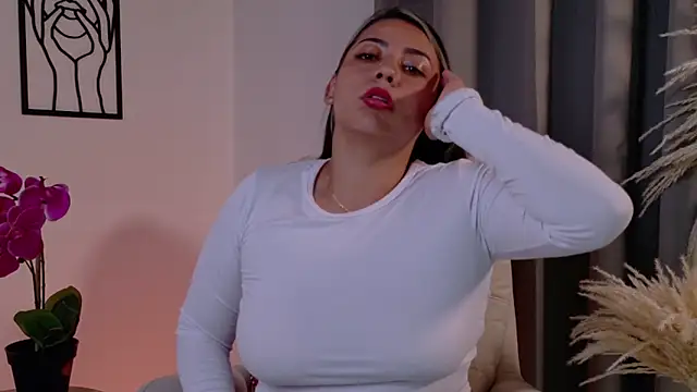 Zara_Nova live sex cam