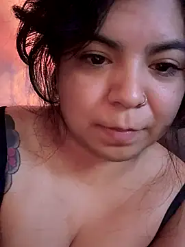 kimmiakiss22 live sex cam