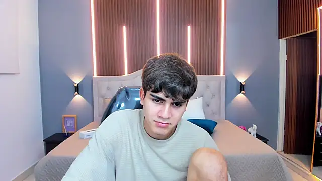 Tommy18__ live sex cam