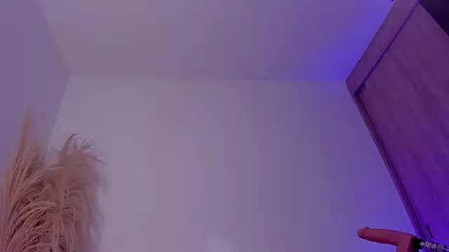 sara_gwen live sex cam