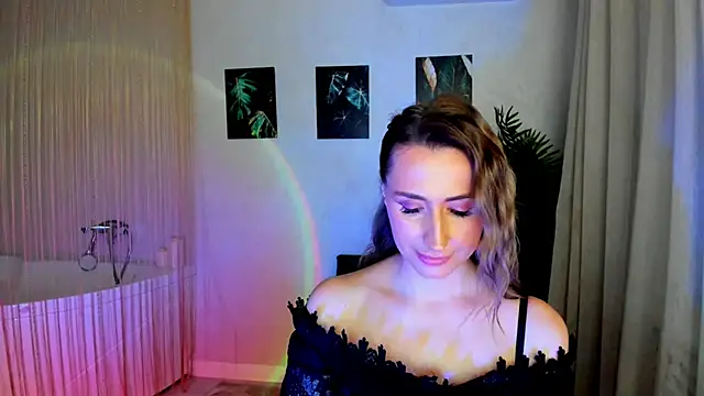 PassionGlow live sex cam