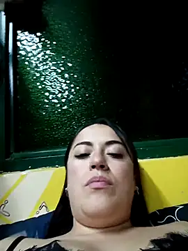 Lesly_10- live sex cam