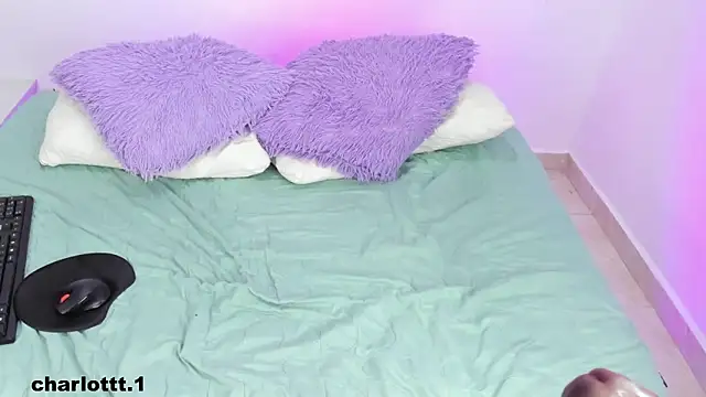 charlotte_250 live sex cam