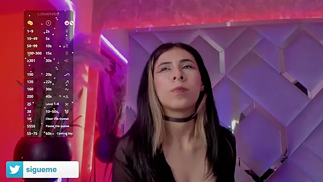 Sara_Foxx1 live sex cam