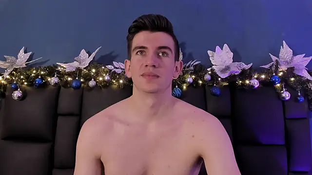 MikaelSlow live sex cam