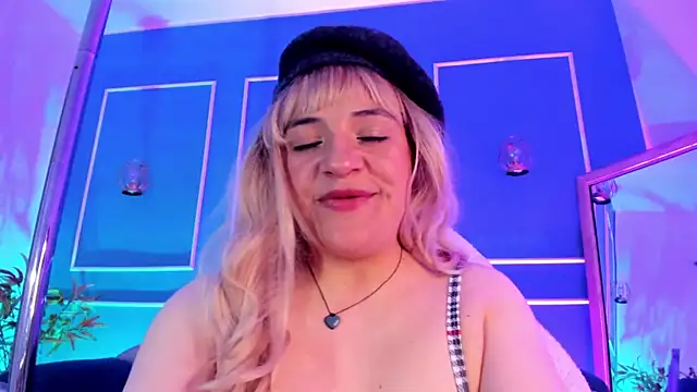 TaraTaylorr live sex cam