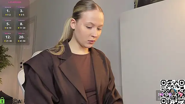 Margo-pvt live sex cam