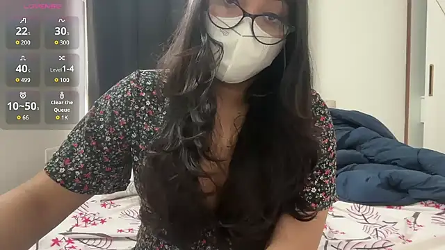 oviyakalra live sex cam