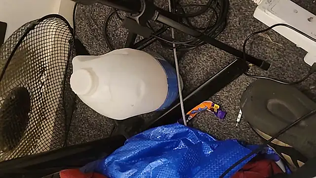 uk-bobbie-uk live sex cam