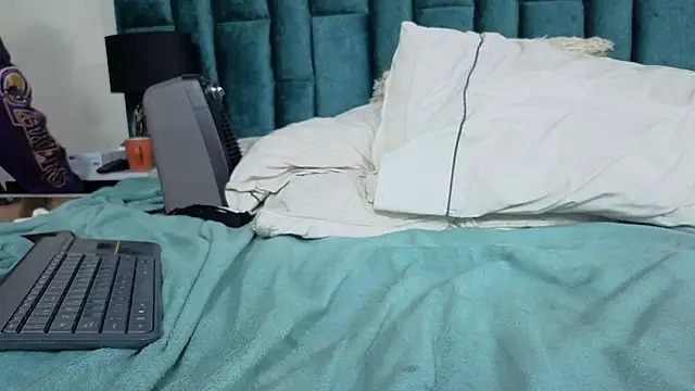 Emma_Foxi live sex cam