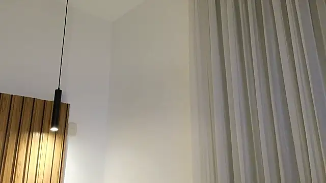 Isa_1207 live sex cam