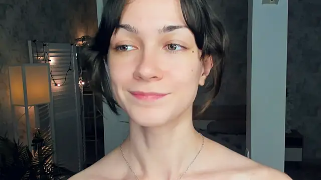 ReneeLippeatt live sex cam