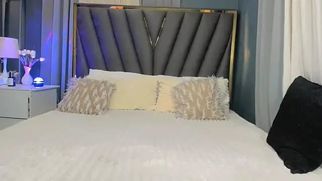 JorgeousKylie live sex cam