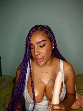 Queen_Amara live sex cam