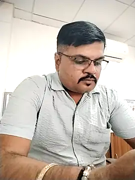 Desi_Lodo_Gujju_Boy live sex cam