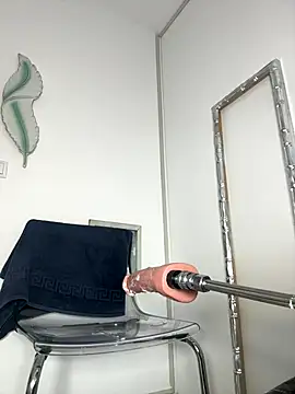 KarlaHartley live sex cam