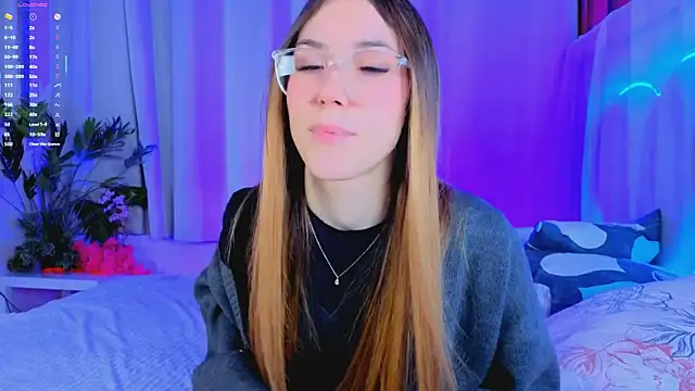 -CindyLou live sex cam