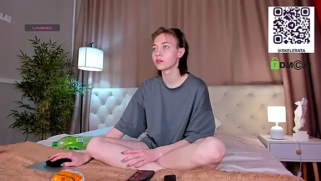 Skelerata live sex cam