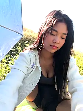 Lynly_k2 live sex cam