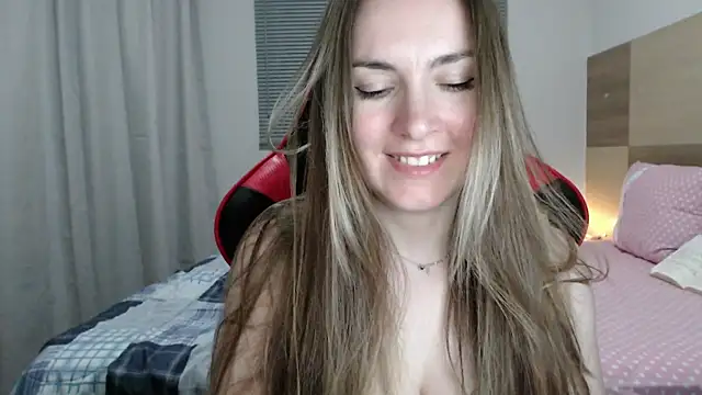 Naughty_Annn live sex cam