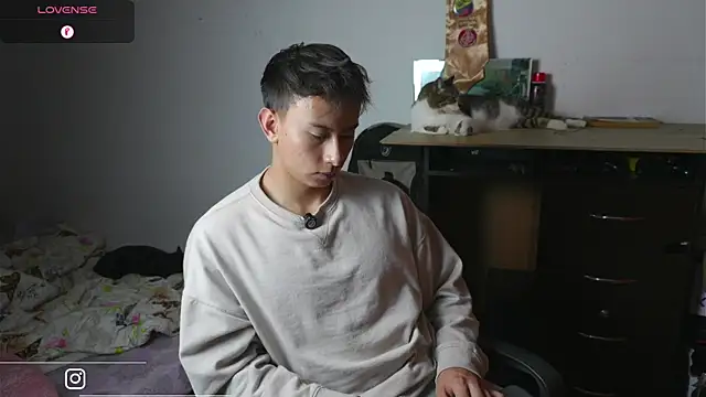 DeusbelliS live sex cam