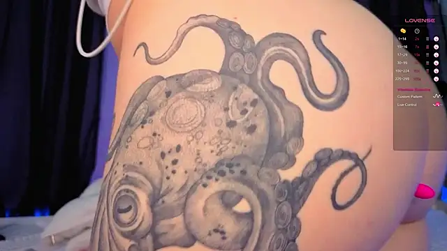 Scarlettsrorm live sex cam