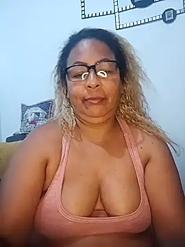 DioxaHot7 live sex cam