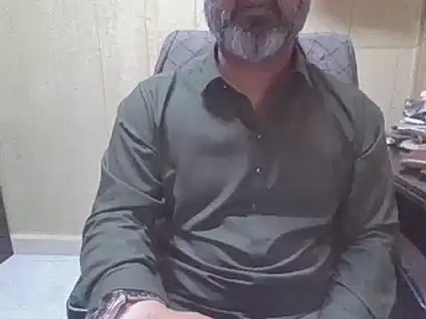 hairymaster95 live sex cam