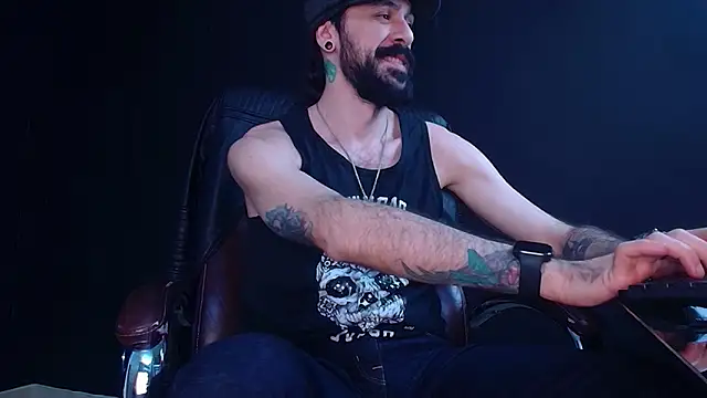 AxelColton live sex cam