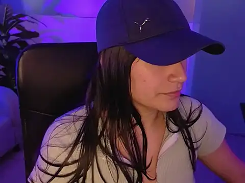 Dhany_Naugthy_ live sex cam