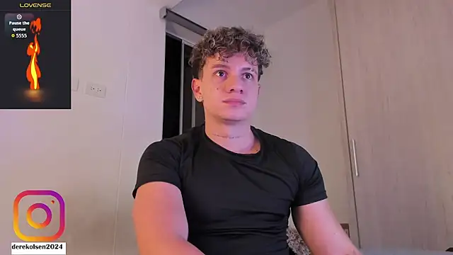 DerekOlsen live sex cam