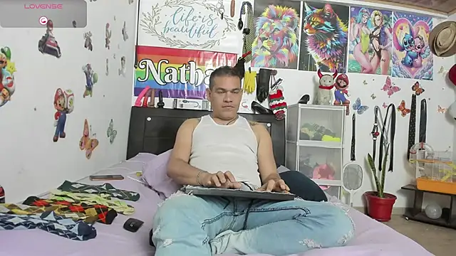 nathan_sanchez live sex cam