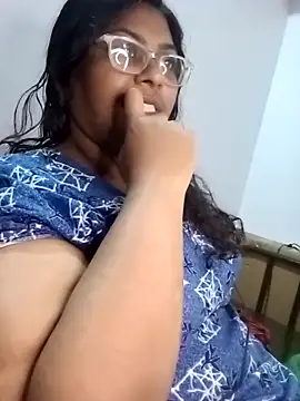 Riya-mallus live sex cam