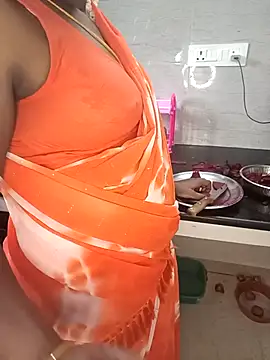 Tamil-hotwife live sex cam