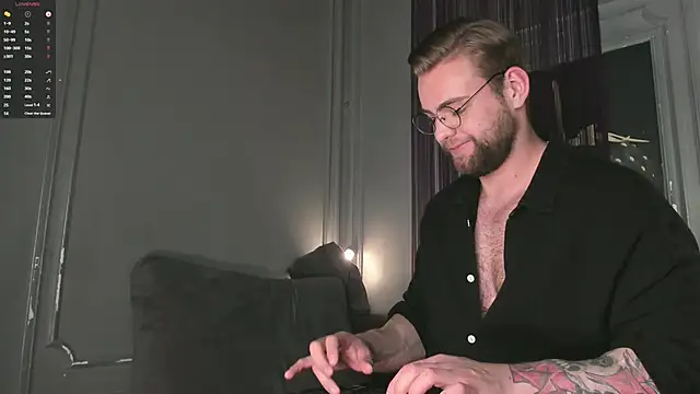 WayneWilson live sex cam