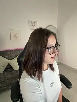 Megan_lu2 live sex cam