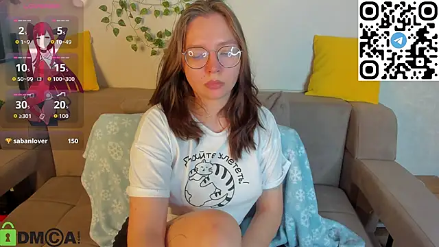 Nuura_Moore live sex cam