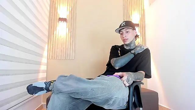 DANTE_ARMSTRONG live sex cam