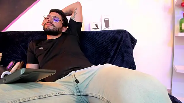 DanteWinter live sex cam