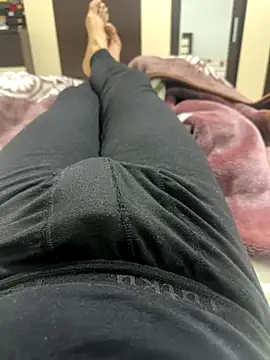 MAHKE12 live sex cam