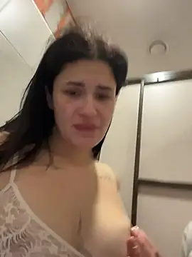 MiraReach live sex cam