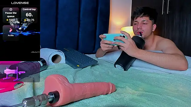 Issac_james_ live sex cam