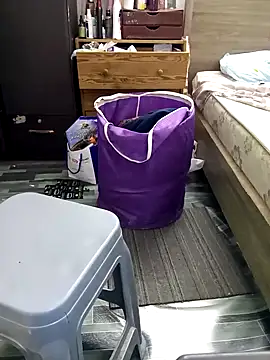 keri_huththa live sex cam