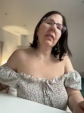 B_Bonya_m live sex cam