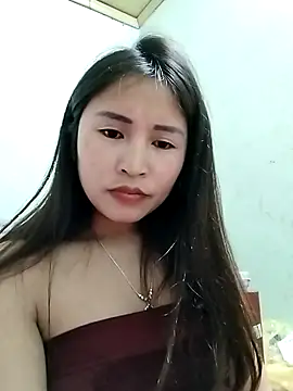 Mai4568 live sex cam