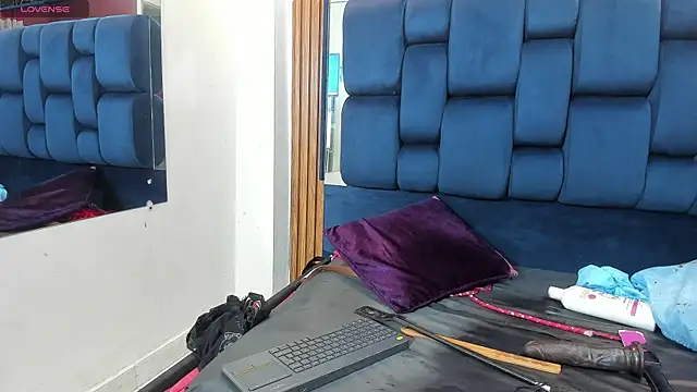 JisooLuv live sex cam