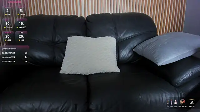 Violet_Moon20 live sex cam