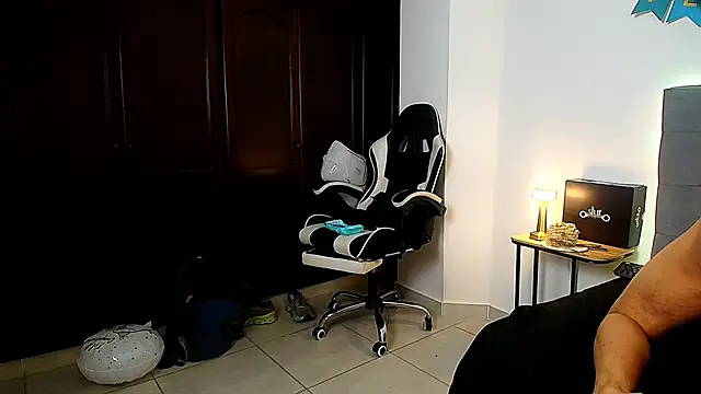 chris_evans27 live sex cam