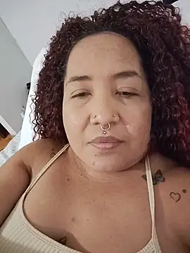 hotcougarxx live sex cam